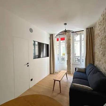 Διαμέρισμα Louvre -notre Dame 2bd, 2bath Ac *